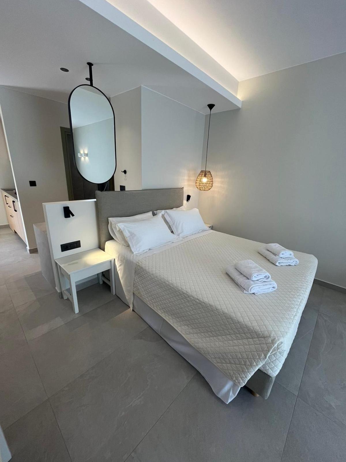 Mediterranean Sea Top Floor Paleochora Exterior foto