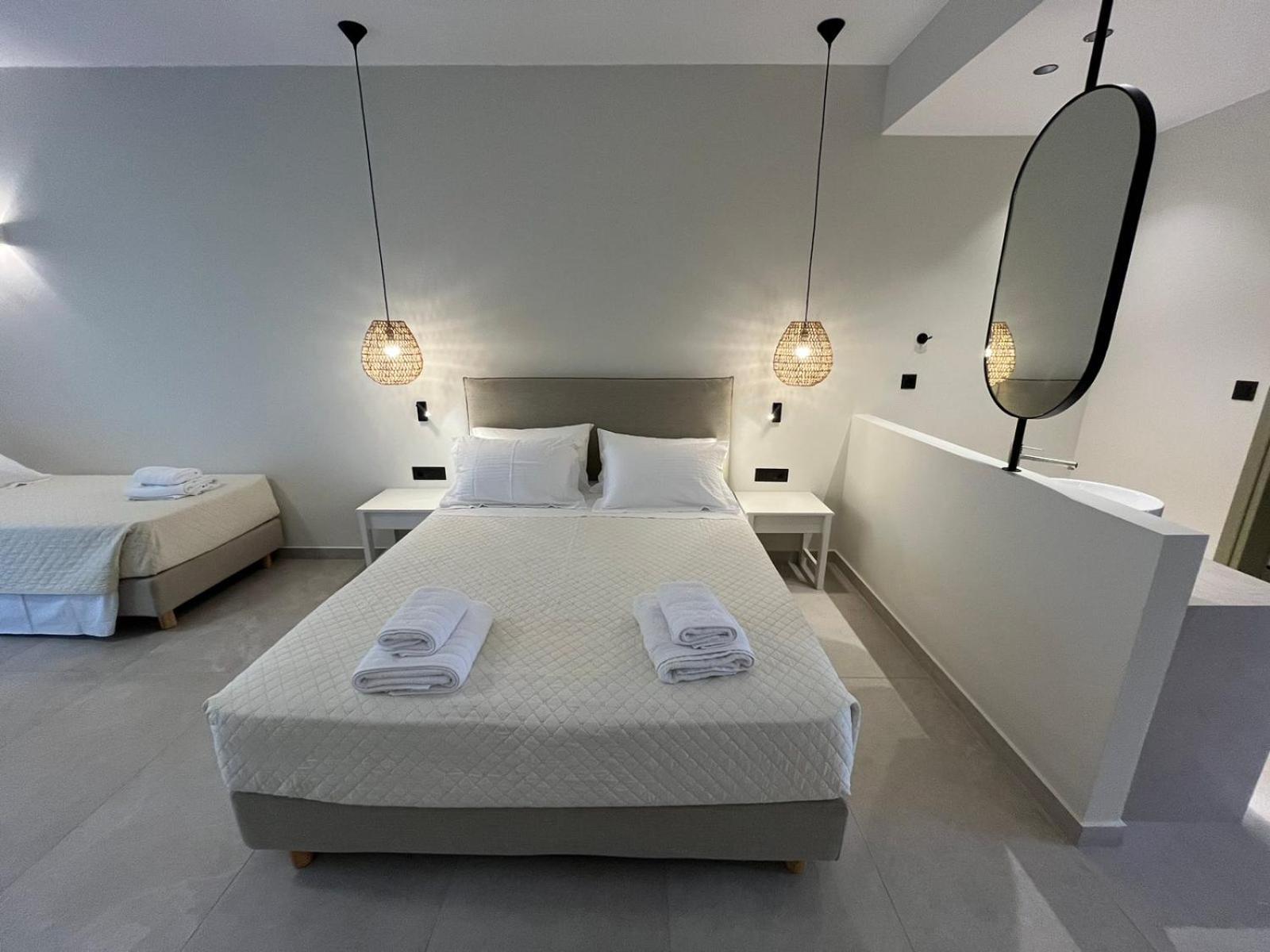 Mediterranean Sea Top Floor Paleochora Exterior foto