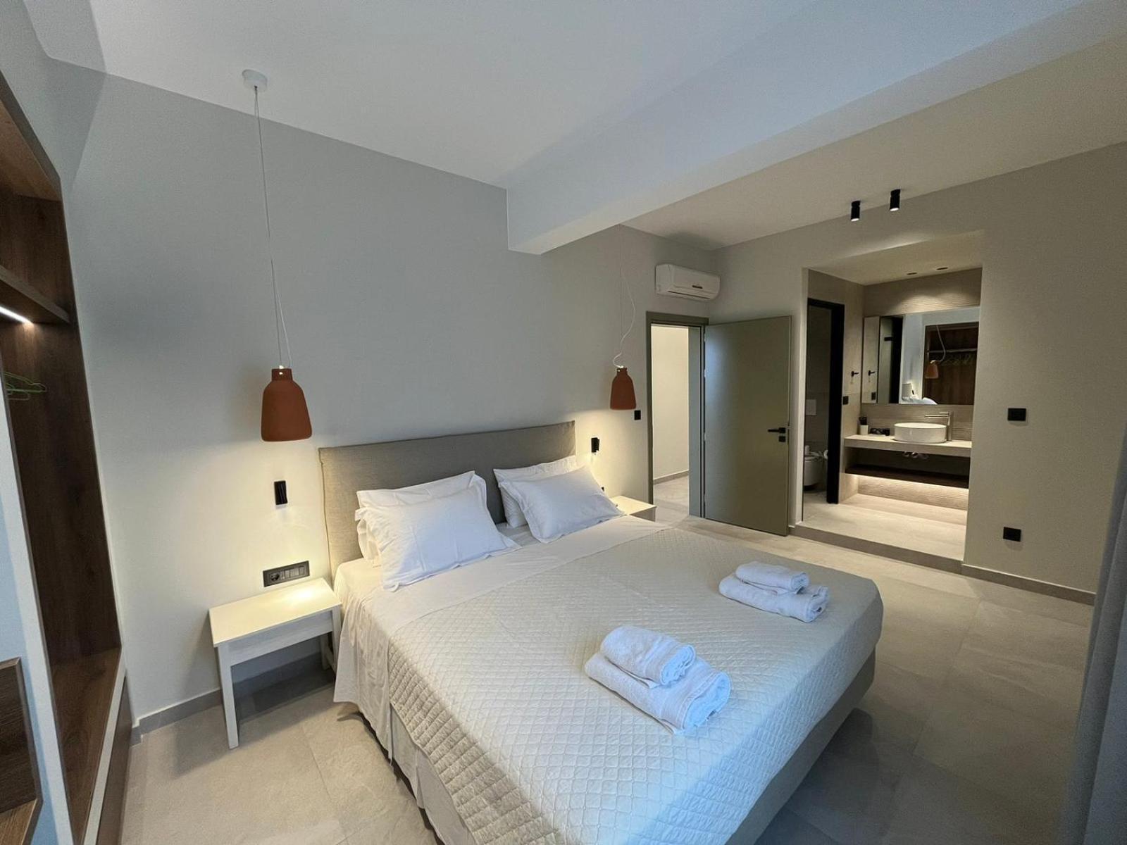 Mediterranean Sea Top Floor Paleochora Exterior foto